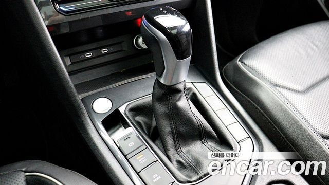 VOLKSWAGEN 티구안 2세대 2.0 TSI 4모션 2023 - photo 17 - Import Corée du Sud | International Cars