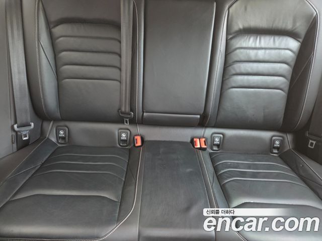 VOLKSWAGEN 아테온 2.0 TDI 프레스티지 2023 - photo 10 - Import Corée du Sud | International Cars