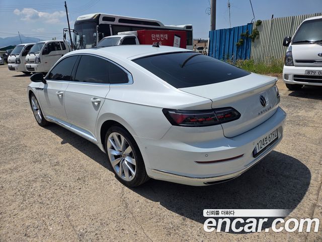 VOLKSWAGEN 아테온 2.0 TDI 프레스티지 2023 - photo 12 - Import Corée du Sud | International Cars