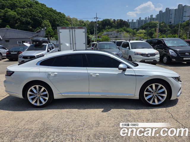 VOLKSWAGEN 아테온 2.0 TDI 프레스티지 2023 - photo 13 - Import Corée du Sud | International Cars