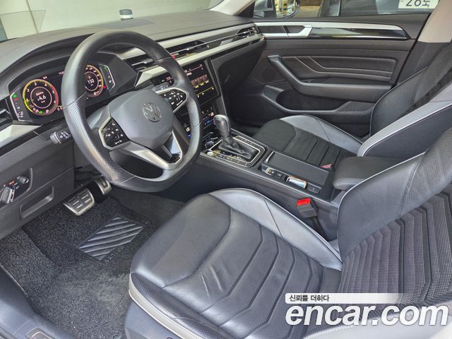 VOLKSWAGEN 아테온 2.0 TDI 프레스티지 2023 - photo 15 - Import Corée du Sud | International Cars