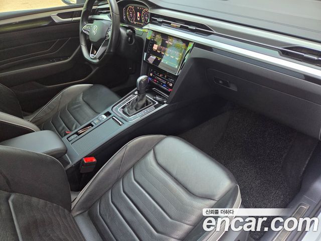 VOLKSWAGEN 아테온 2.0 TDI 프레스티지 2023 - photo 16 - Import Corée du Sud | International Cars