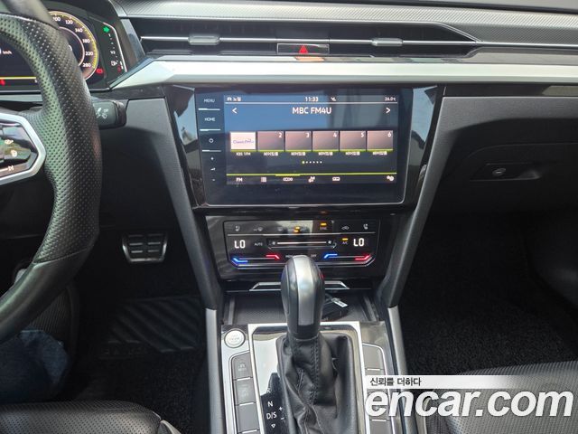VOLKSWAGEN 아테온 2.0 TDI 프레스티지 2023 - photo 17 - Import Corée du Sud | International Cars