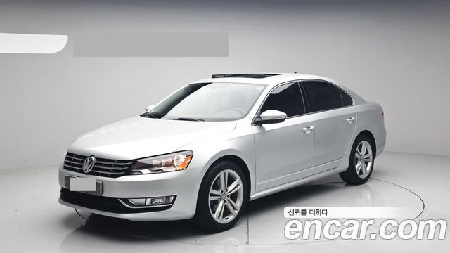 VOLKSWAGEN Passat 2.5 2013