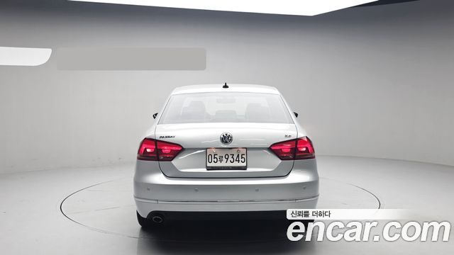 VOLKSWAGEN 파사트 2.5 2013 - photo 4 - Import Corée du Sud | International Cars