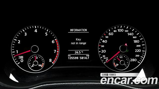 VOLKSWAGEN 파사트 2.5 2013 - photo 8 - Import Corée du Sud | International Cars