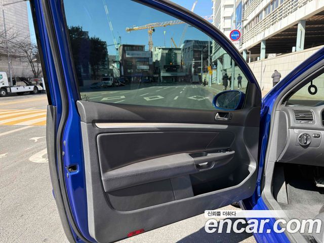 VOLKSWAGEN 골프 5세대 R32 2008 - photo 13 - Import Corée du Sud | International Cars