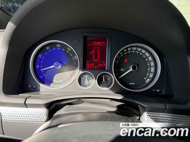 VOLKSWAGEN 골프 5세대 R32 2008 - photo 16 - Import Corée du Sud | International Cars