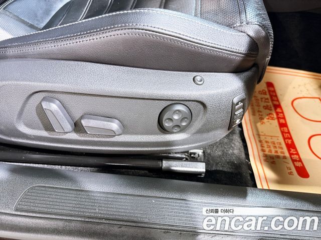 VOLKSWAGEN CC 2.0 TDI 블루모션 2011 - photo 17 - Import Corée du Sud | International Cars