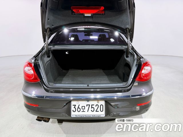 VOLKSWAGEN CC 2.0 TDI 블루모션 2011 - photo 19 - Import Corée du Sud | International Cars