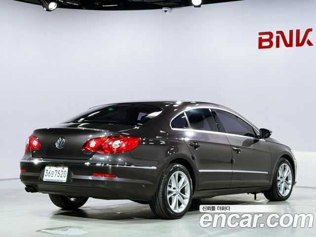 VOLKSWAGEN CC 2.0 TDI 블루모션 2011 - photo 2 - Import Corée du Sud | International Cars