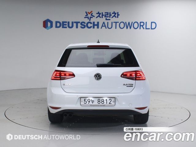 VOLKSWAGEN 골프 7세대 2.0 TDI Premium 2014 - photo 4 - Import Corée du Sud | International Cars