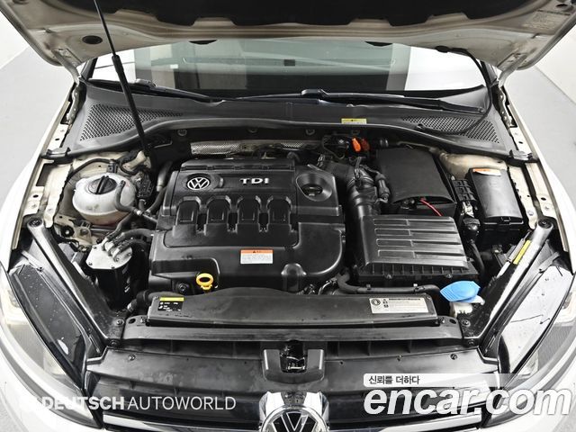 VOLKSWAGEN 골프 7세대 2.0 TDI Premium 2014 - photo 6 - Import Corée du Sud | International Cars
