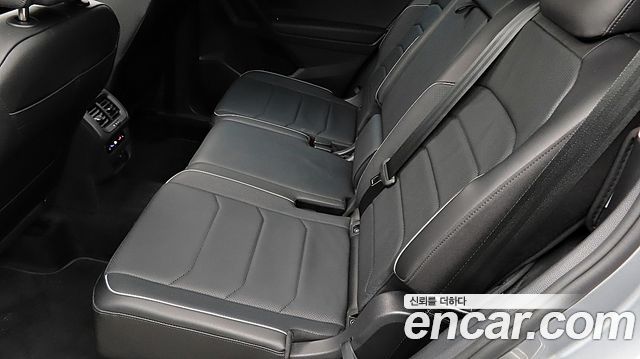 VOLKSWAGEN 티구안 올스페이스 2.0 TSI 프레스티지 2023 - photo 18 - Import Corée du Sud | International Cars