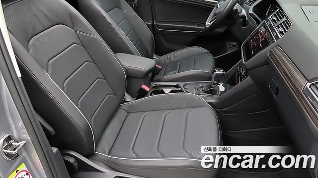 VOLKSWAGEN 티구안 올스페이스 2.0 TSI 프레스티지 2023 - photo 19 - Import Corée du Sud | International Cars