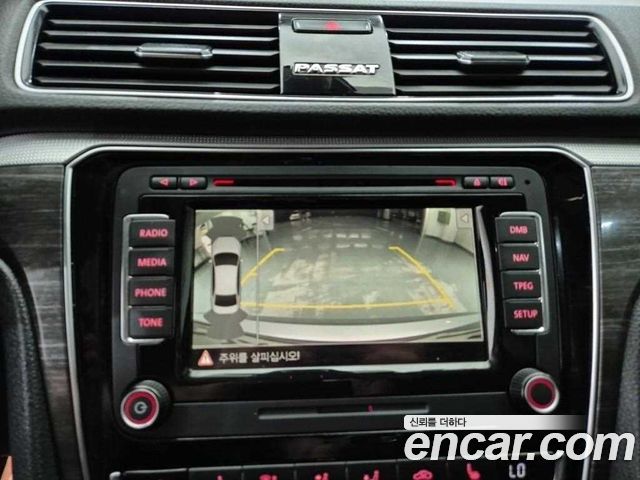 VOLKSWAGEN 파사트 2.0 TSI 2018 - photo 14 - Import Corée du Sud | International Cars