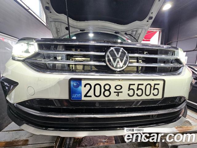 VOLKSWAGEN 티구안 2세대 2.0 TDI Premium 2021 - photo 5 - Import Corée du Sud | International Cars