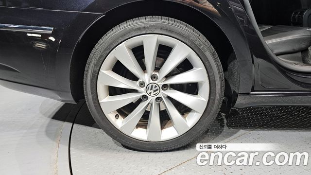 VOLKSWAGEN CC 2.0 TDI 블루모션 2016 - photo 5 - Import Corée du Sud | International Cars