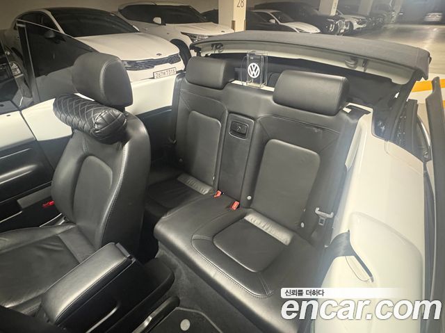 VOLKSWAGEN 비틀 2.0 Cabriolet 2009 - photo 12 - Import Corée du Sud | International Cars