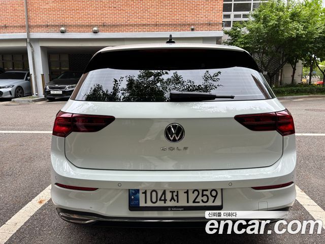 VOLKSWAGEN 골프 8세대 2.0 TDI 프레스티지 2023 - photo 3 - Import Corée du Sud | International Cars
