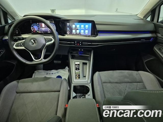 VOLKSWAGEN 골프 8세대 2.0 TDI 프레스티지 2022 - photo 7 - Import Corée du Sud | International Cars