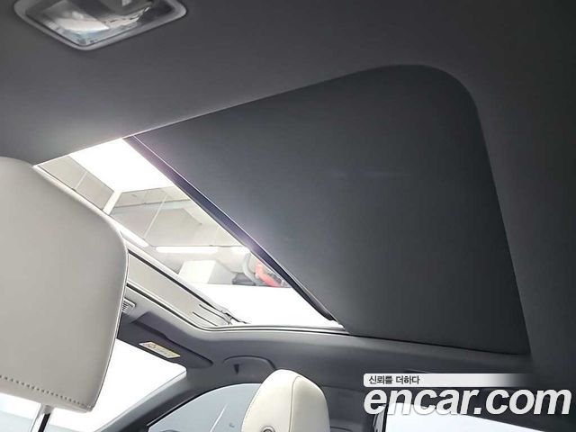 VOLKSWAGEN 티록 2.0 TDI 프레스티지 2022 - photo 13 - Import Corée du Sud | International Cars