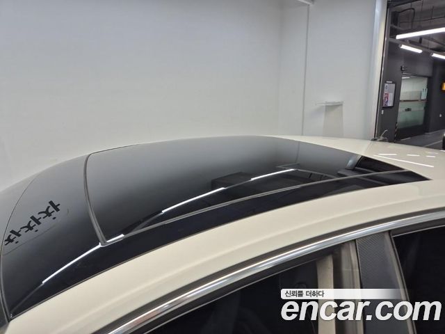 VOLKSWAGEN 아테온 2.0 TDI Premium 2020 - photo 13 - Import Corée du Sud | International Cars