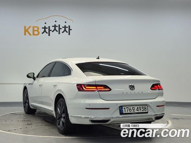 VOLKSWAGEN 아테온 2.0 TDI Premium 2020 - photo 2 - Import Corée du Sud | International Cars