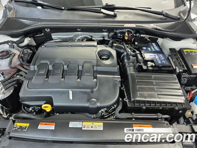 VOLKSWAGEN 아테온 2.0 TDI Premium 2020 - photo 5 - Import Corée du Sud | International Cars