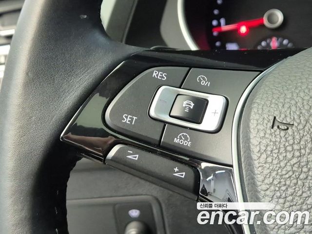 VOLKSWAGEN 티구안 2세대 2.0 TDI 프레스티지 2018 - photo 16 - Import Corée du Sud | International Cars