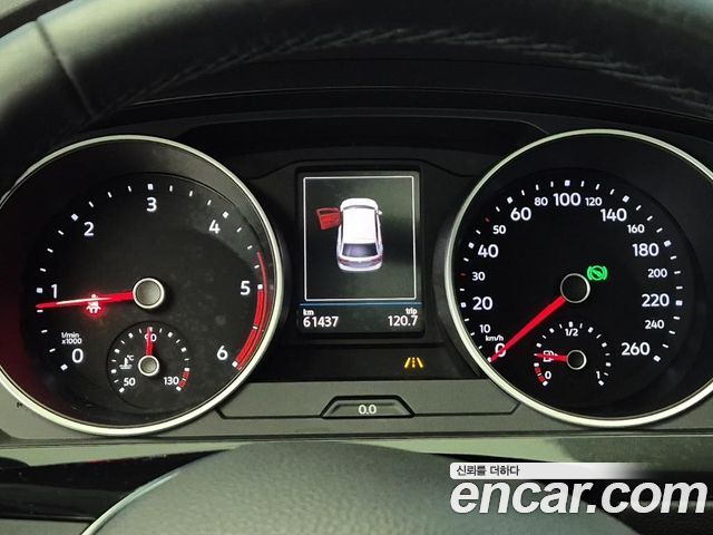VOLKSWAGEN 티구안 2세대 2.0 TDI 프레스티지 2018 - photo 6 - Import Corée du Sud | International Cars