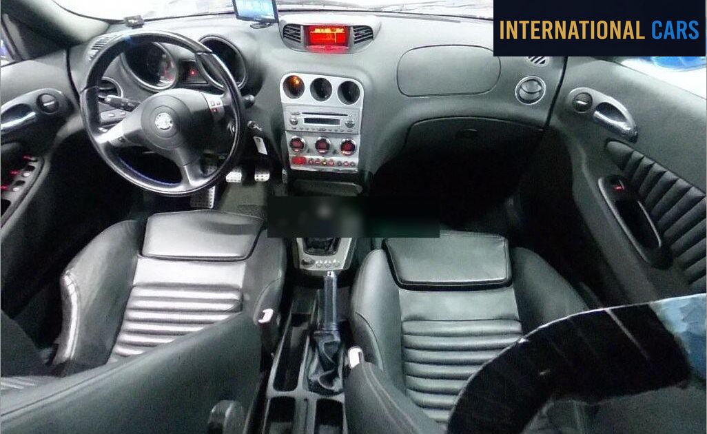 ALFA ROMEO ALFA 156 GTA 2002 - photo 3 - Import Japon | International Cars