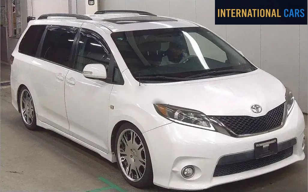 AMERICA TOYOTA SIENNA SE 2011
