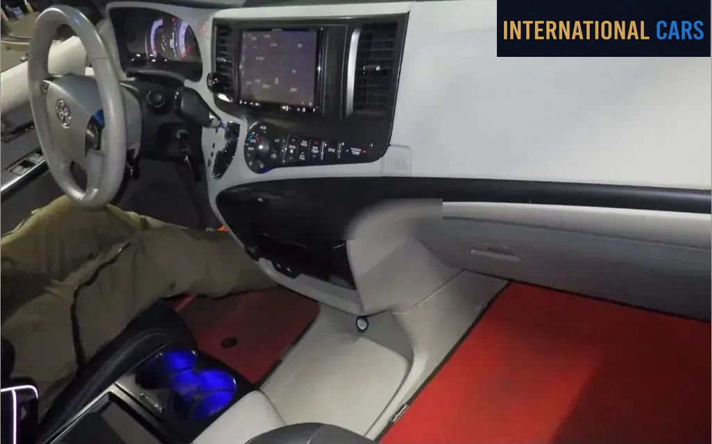 AMERICA TOYOTA SIENNA SE 2011 - photo 3 - Import Japon | International Cars