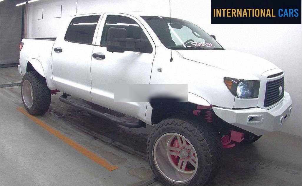 AMERICA TOYOTA TUNDRA 4D