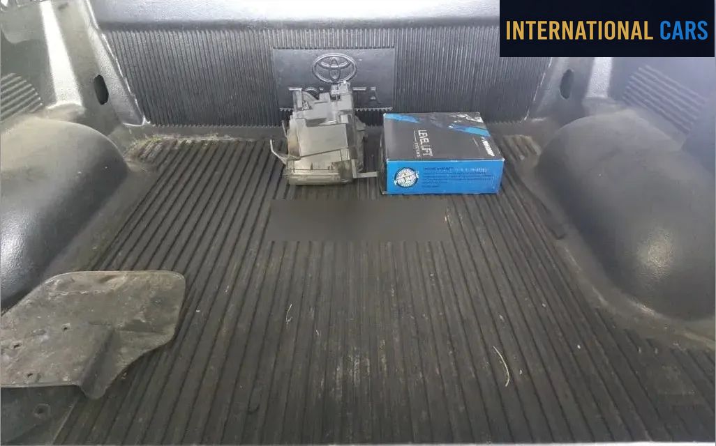 AMERICA TOYOTA TUNDRA 4D 4WD CREWMAX 2012 - photo 6 - Import Japon | International Cars