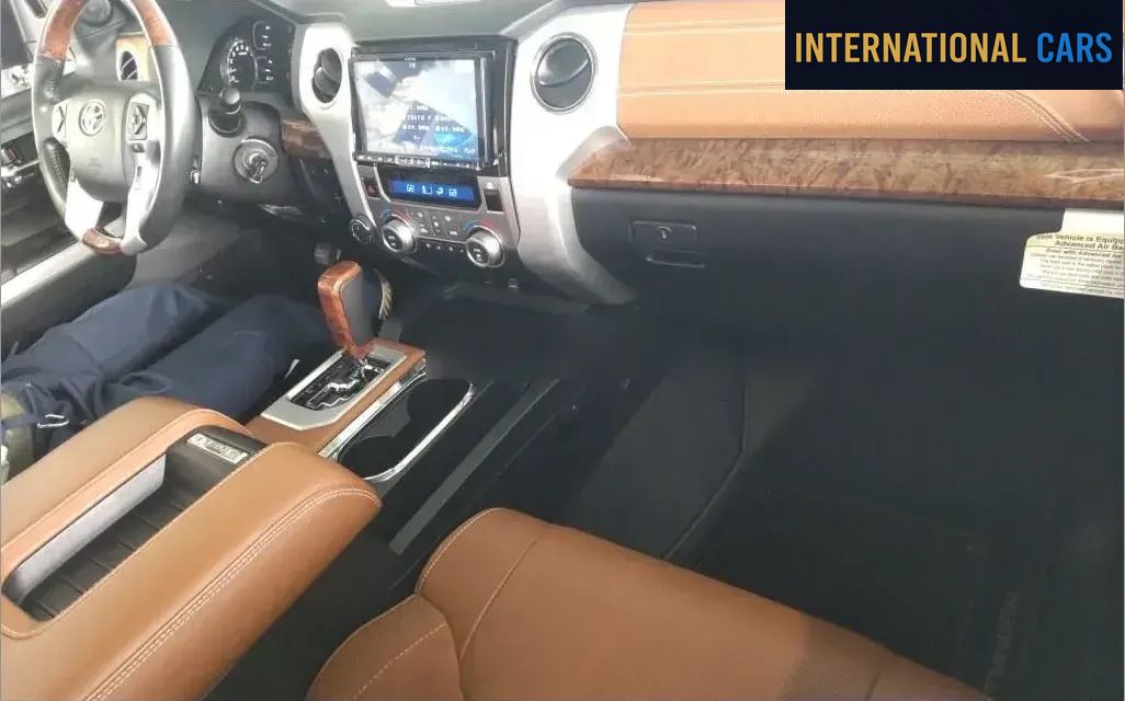 AMERICA TOYOTA TUNDRA 4D 4WD CREWMAX 1794 EDITION 2019 - photo 3 - Import Japon | International Cars