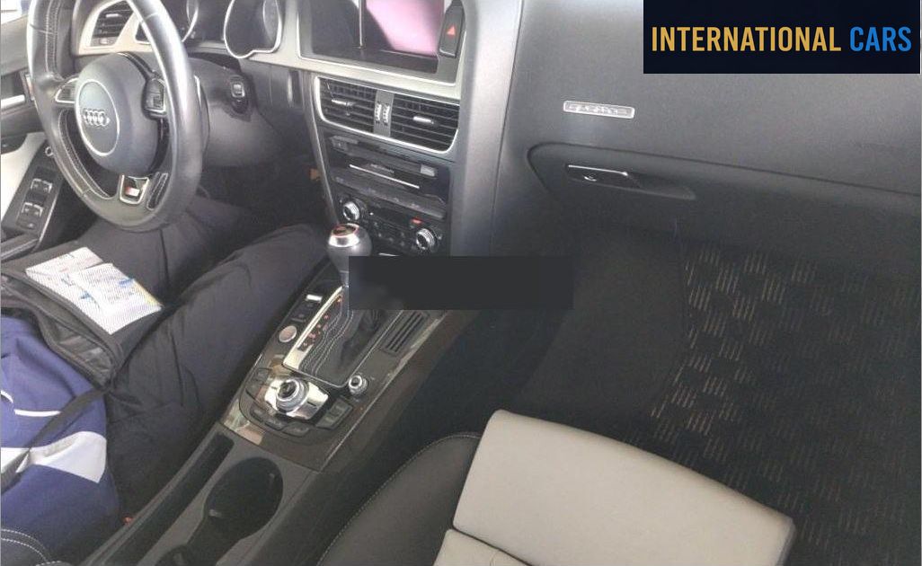 AUDI S5 SPORTBACK 4WD BASE GRADE 2012 - photo 3 - Import Japon | International Cars