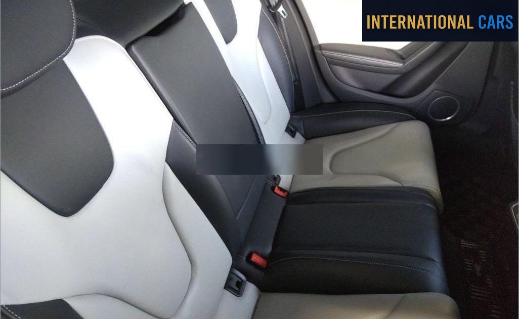AUDI S5 SPORTBACK 4WD BASE GRADE 2012 - photo 6 - Import Japon | International Cars