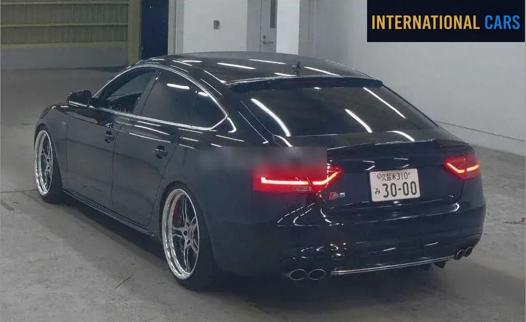 AUDI S5 SPORTBACK 4WD BASE GRADE 2012 - photo 2 - Import Japon | International Cars