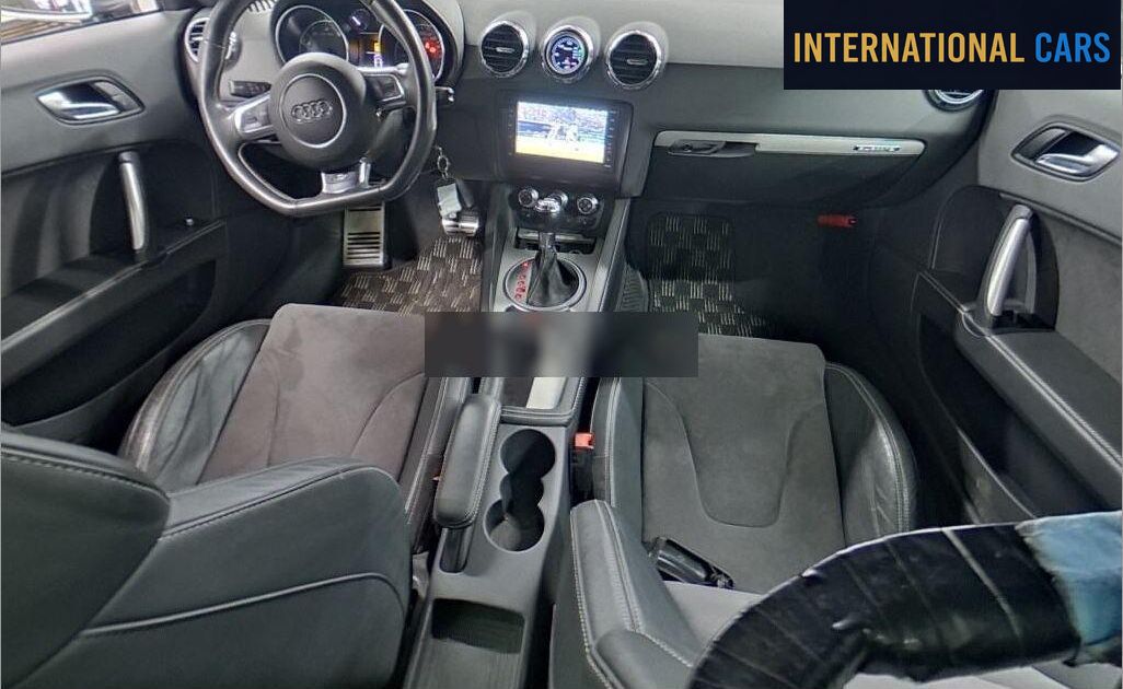 AUDI TTS COUPE 4WD BASE GRADE 2011 - photo 3 - Import Japon | International Cars