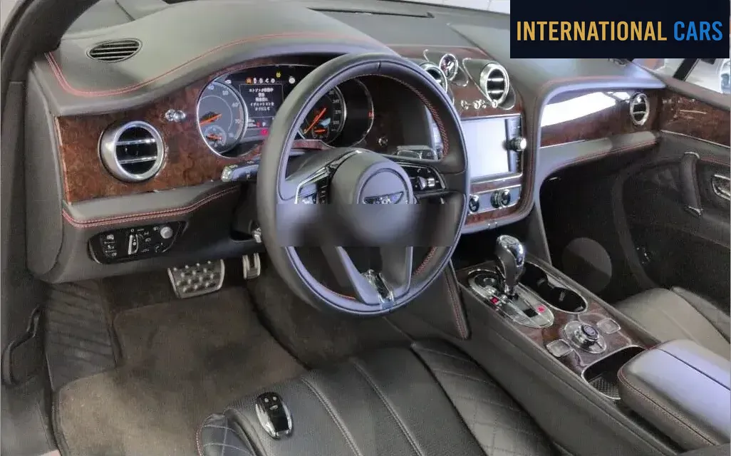 BENTLEY BENTAYGA 4WD BASE GRADE 2016 - photo 3 - Import Japon | International Cars