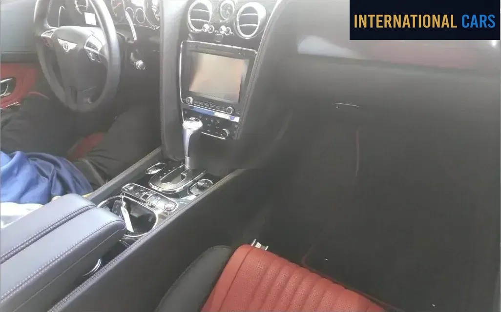 BENTLEY CONTINENTAL CP 4WD GTC V8 S 2016 - photo 3 - Import Japon | International Cars