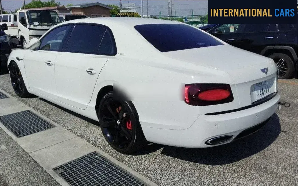 BENTLEY FLYING SPUR 4WD W12S 2018 - photo 2 - Import Japon | International Cars