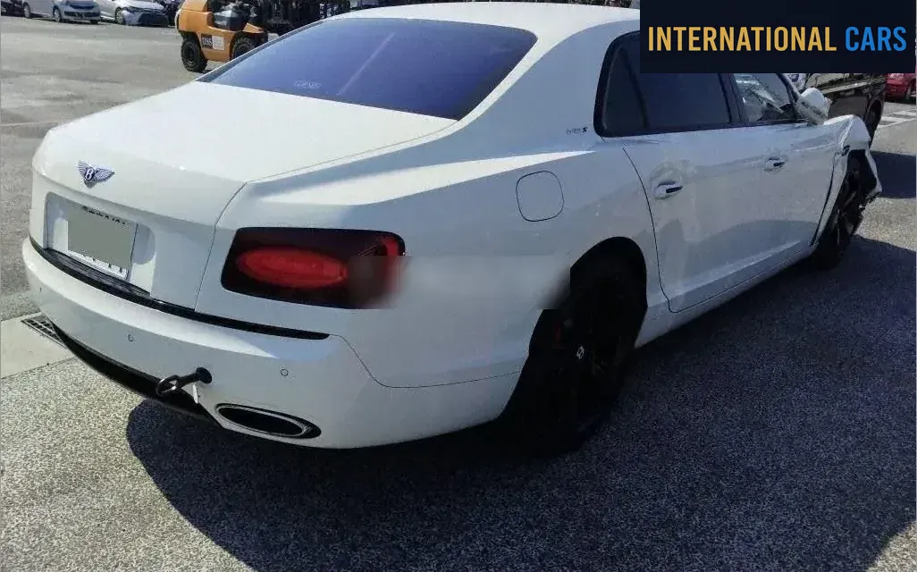 BENTLEY FLYING SPUR 4WD W12S 2018 - photo 5 - Import Japon | International Cars