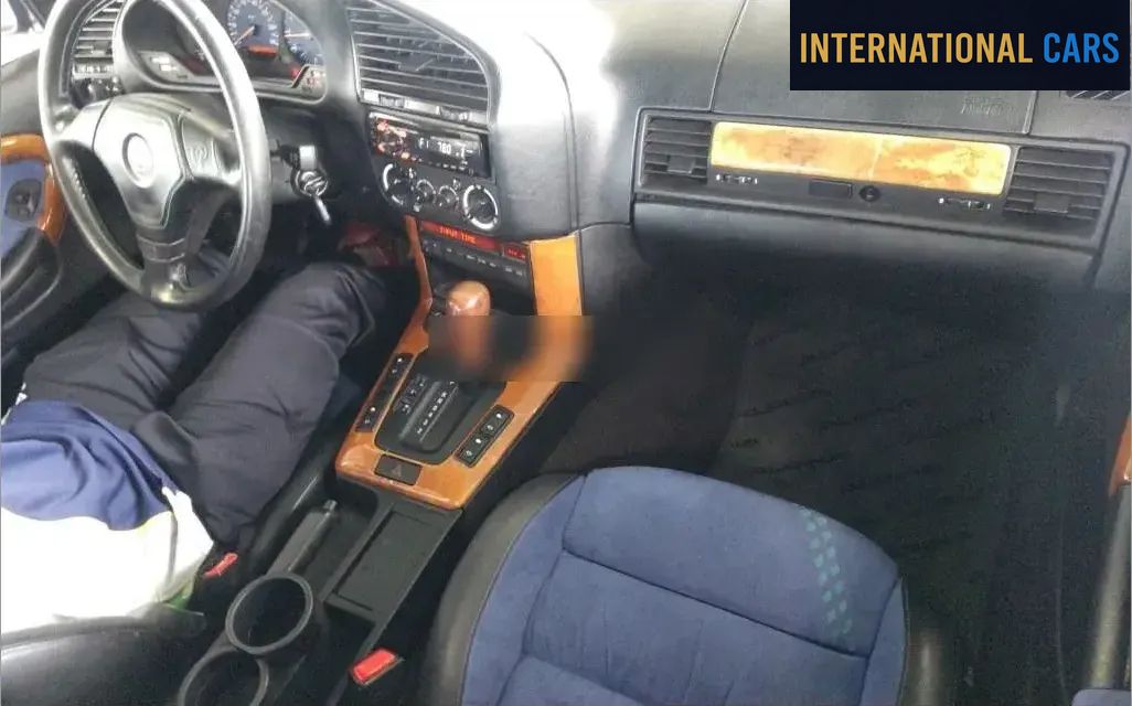 BMW ALPINA B3 4D 3.0/1 LIMITED EDITION 1995 - photo 3 - Import Japon | International Cars