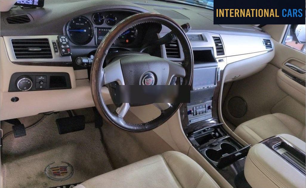 CADILLAC ESCALADE 2008 - photo 3 - Import Japon | International Cars