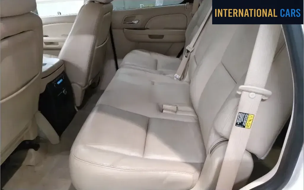 CADILLAC ESCALADE 4WD BASE GRADE 2010 - photo 6 - Import Japon | International Cars