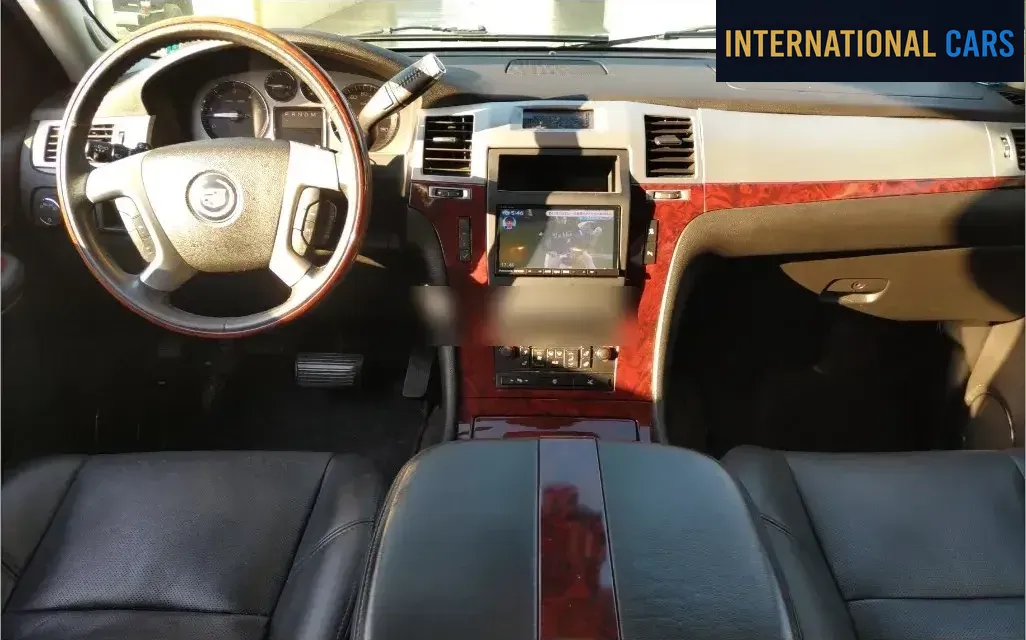 CADILLAC ESCALADE 4WD ESV 2015 - photo 3 - Import Japon | International Cars