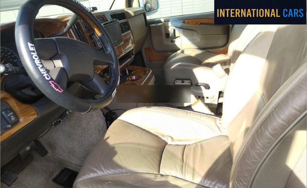 CHEVROLET EXPRESS 4WD 2004 - photo 6 - Import Japon | International Cars